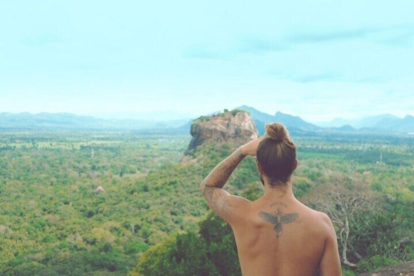 7 Days / 6 Nights Sri Lanka Tour with Hotels & Entrance Fees 5