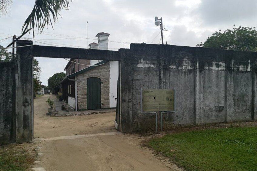 Plantation Tour with One Overnight Stay at Frederiksdorp 4
