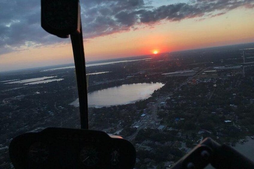 Family pack Day/After-hours 31 Miles Helicopter Tour Theme Parks 2