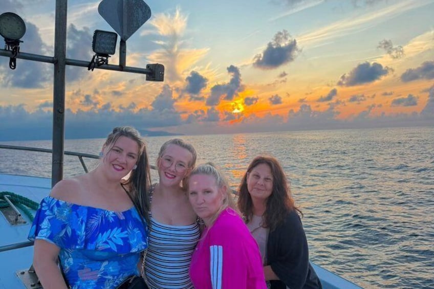 Tour on a traditional Azores boat and sunset 5