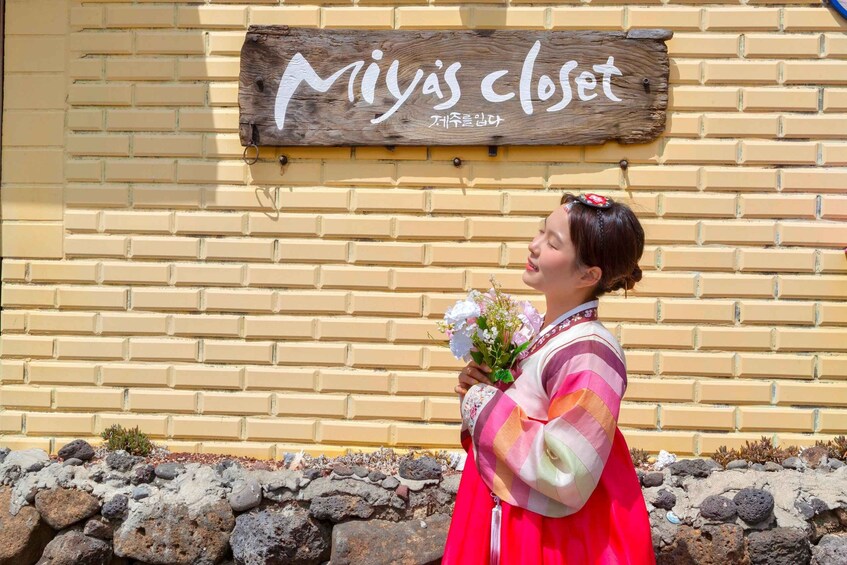Picture 6 for Activity Jeju: K-drama Hanbok Photoshoot & Private Guided Tour 4