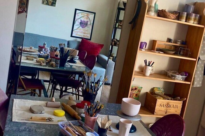 Ceramic Glazing Workshop in Sakarya with Local Artist Serra 2
