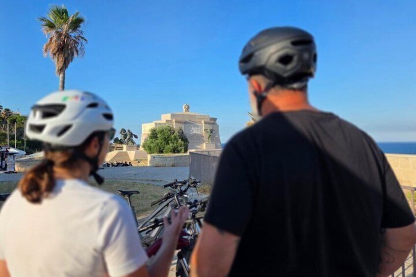 Sunset Bike Ride Enjoy Siracusa During the Golden Hour 2
