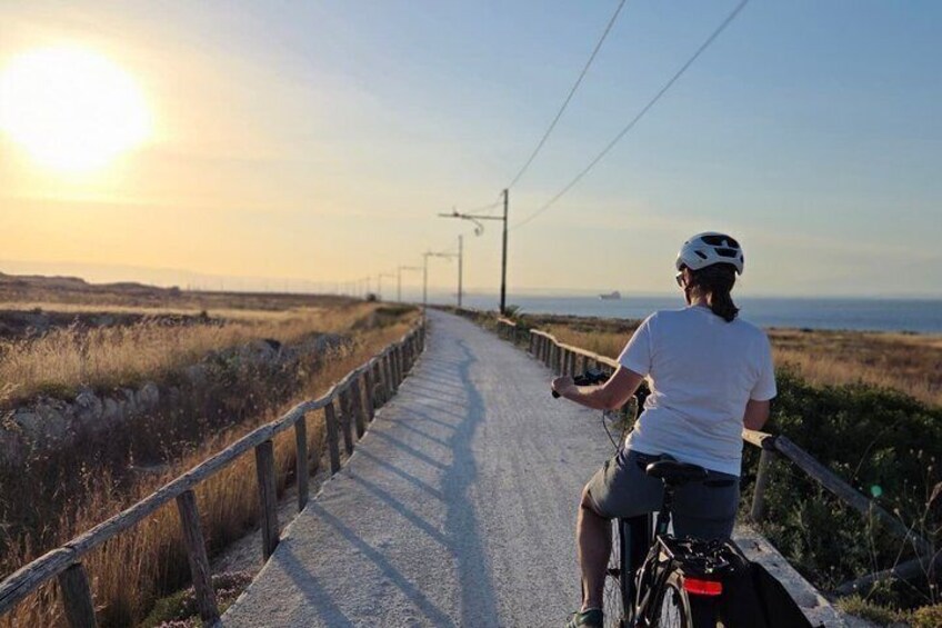 Sunset Bike Ride Enjoy Siracusa During the Golden Hour 5