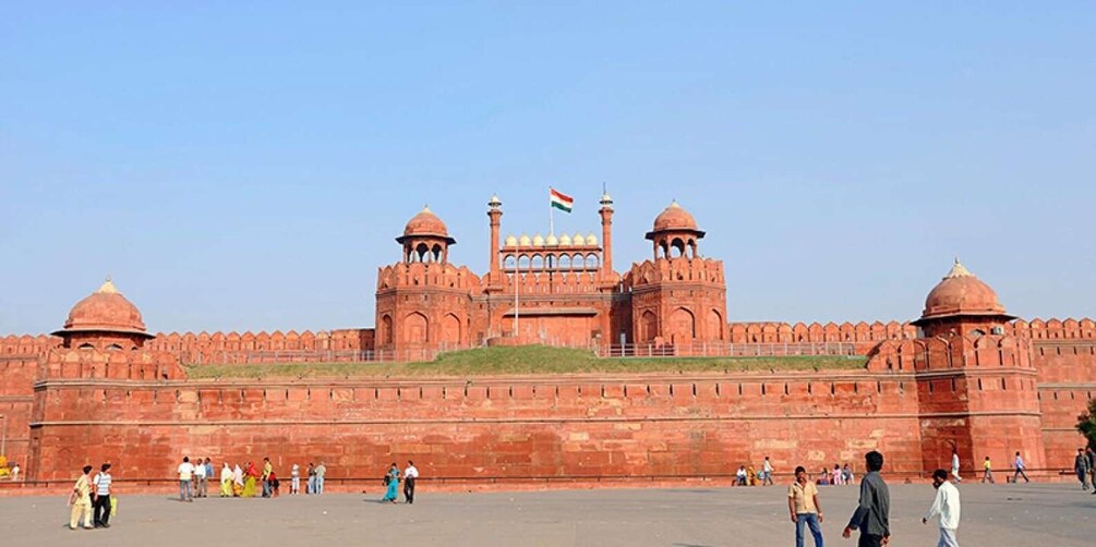 Picture 2 for Activity New Delhi Half-Day Sightseeing Tour 4