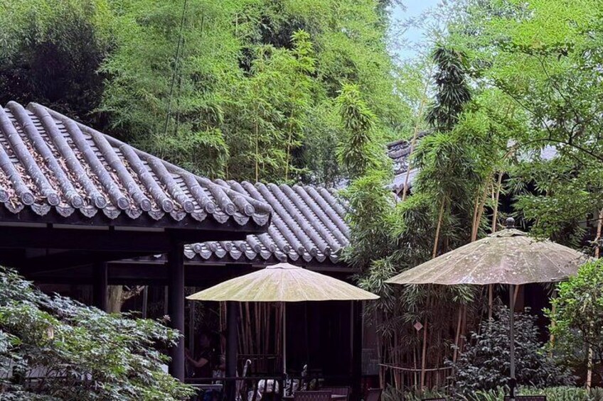 Authentic Local Tour in Chengdu 2