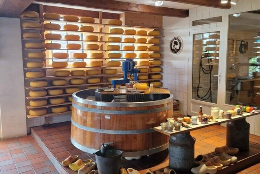 Amsterdam: Windmills, Volendam and Cheese Farm Private Tour 1