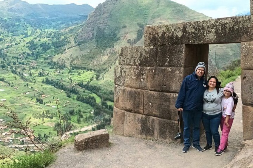 Sacred Valley Road to Machupichu 3