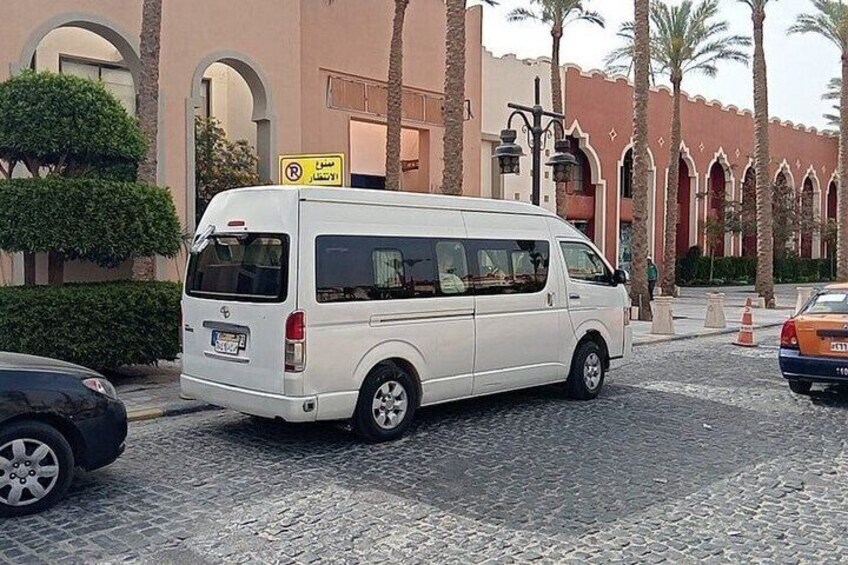Hula Hula Island Red Sea Cruise Snorkeling Lunch and Transfers 4