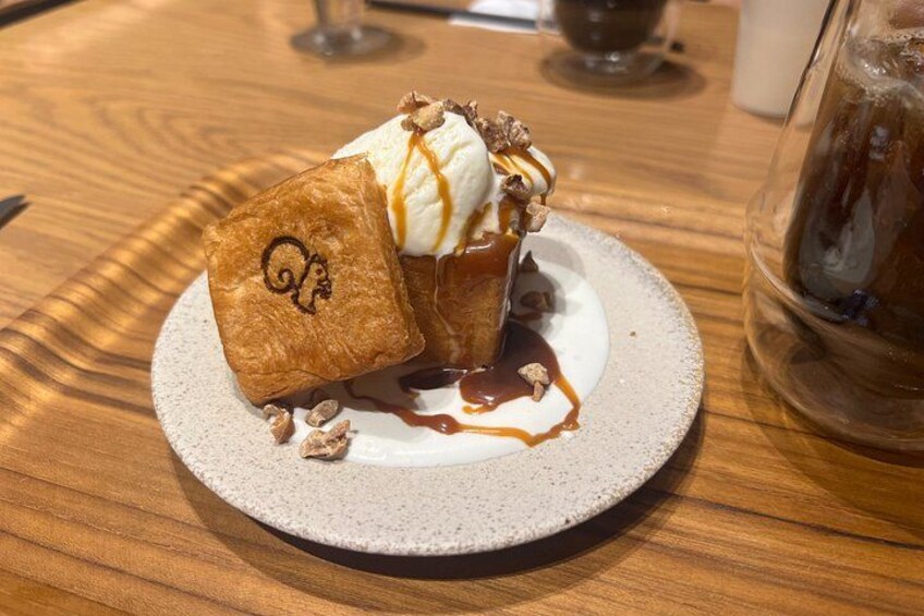 Kamakura Street Food Tour with 7 Tastings 4