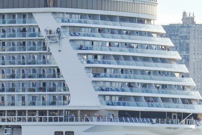 Tour of LA and Hollywood from Norwegian Cruise Ship Terminal 2