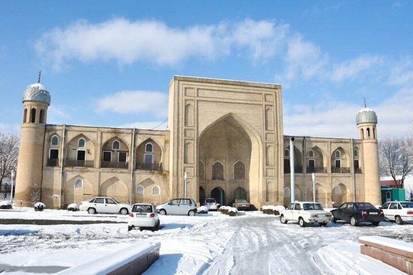 Tashkent Islamic Civilization Walking Tour 3