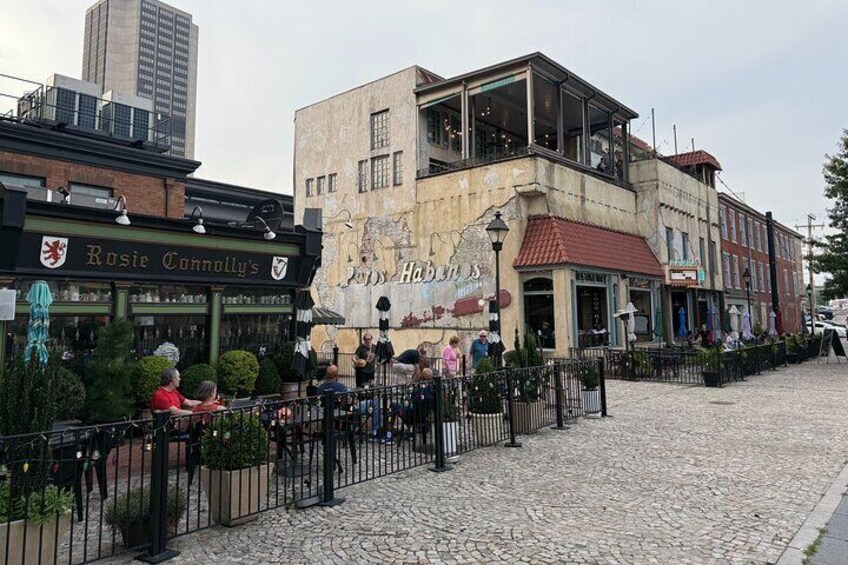 Richmond's Historic Market Food Tour with 5 Authentic Tastings 4