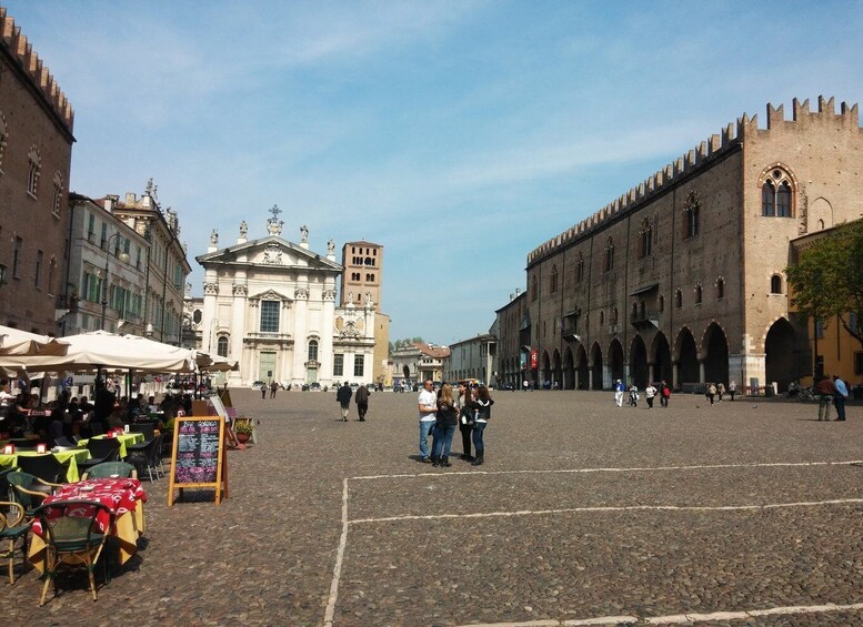 Picture 6 for Activity Day Trip to Mantua Culture Capital & 2h Lake Garda Cruise 2