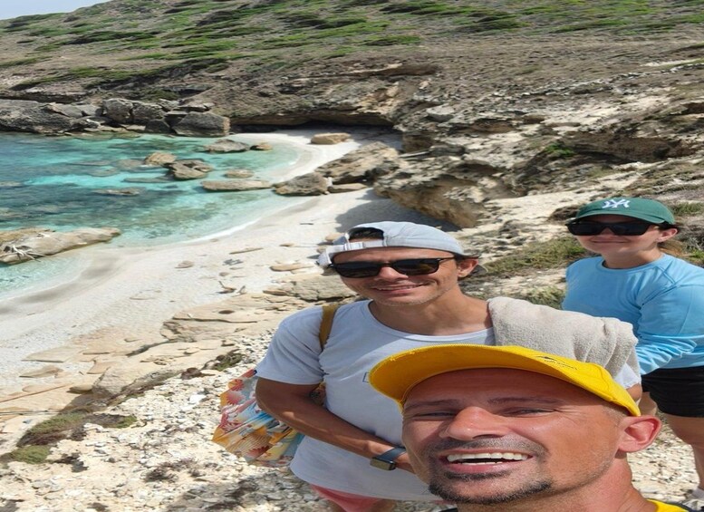 Picture 5 for Activity From Alghero: Luxury in Nature – Secret Beaches, Snorkeling and Lunch 2