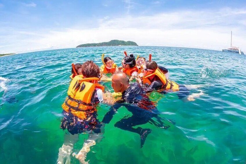 Pattaya Once Yacht Party 3 Islands Trip Join Tour 5