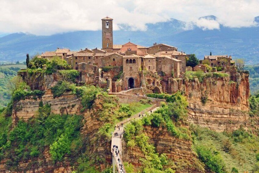 Civita di Bagnoregio and Orvieto Full Day Tour 3