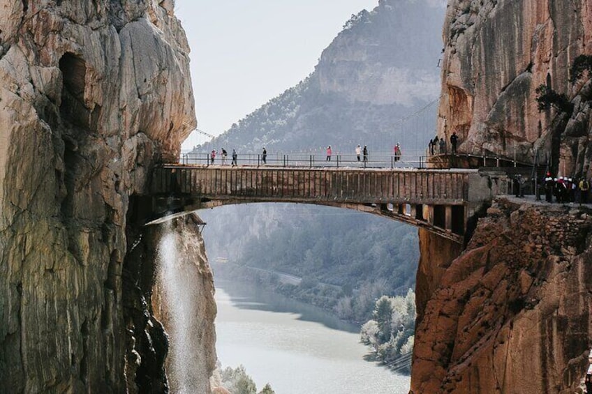 Tickets Caminito del Rey with guided tour from El Chorro 1