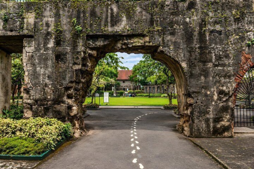 Manila Private City Tour 5