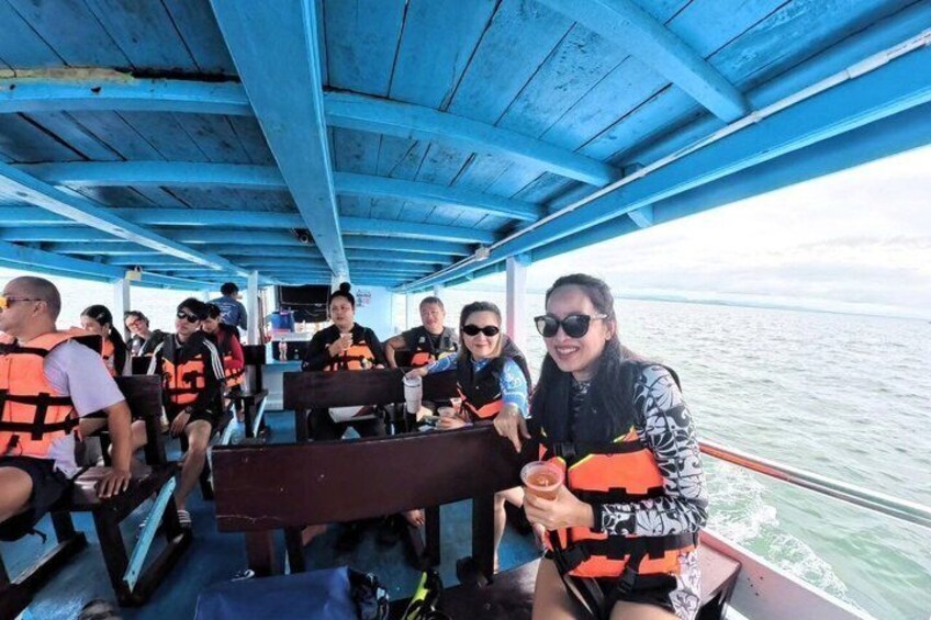 Koh Talu Coral Reef Snorkeling Trip with Lunch from Hua Hin 3