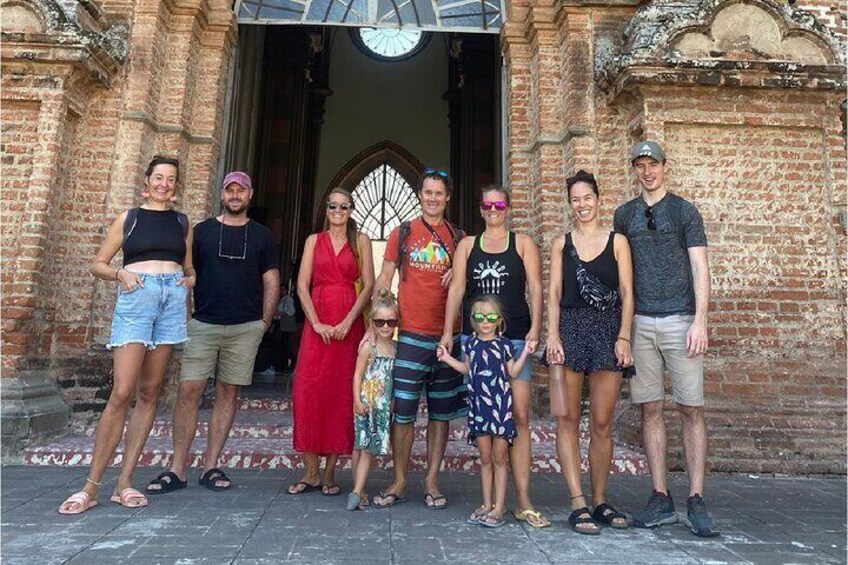 Guided Walking Tour Santa Ana 3