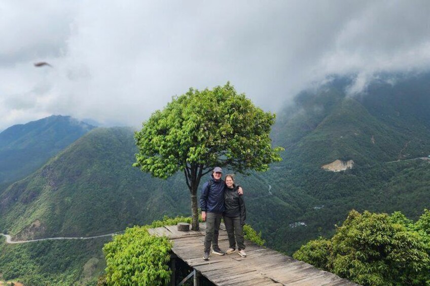 Sapa Waterfalls and Glass Bridge Adventure with Local Hot Pot 2