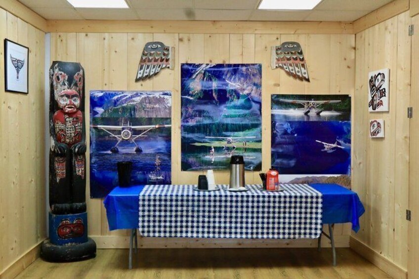 Ketchikan Deluxe City, Saxman Native Village and Wildlife Tour 2