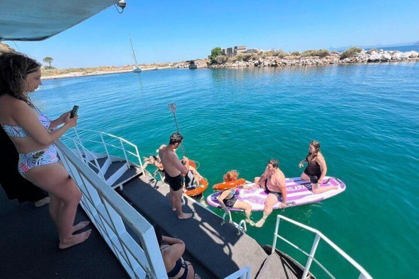 From Istanbul Swimming Tour in the Marmara Sea by Boat with Lunch 3