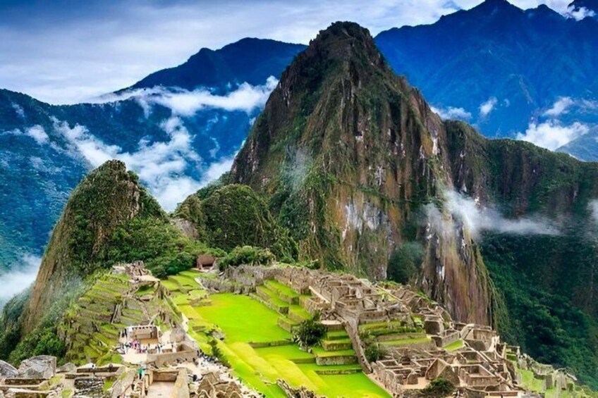 Machu Picchu with terraced fields and Incan ruins. 1