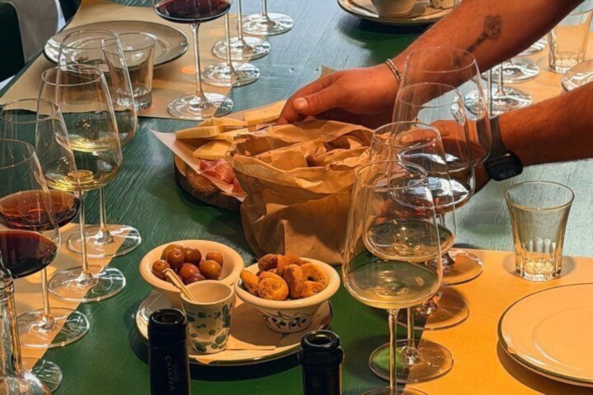 Puglia Wine Tasting Experience at Vineria Wine Bar 3