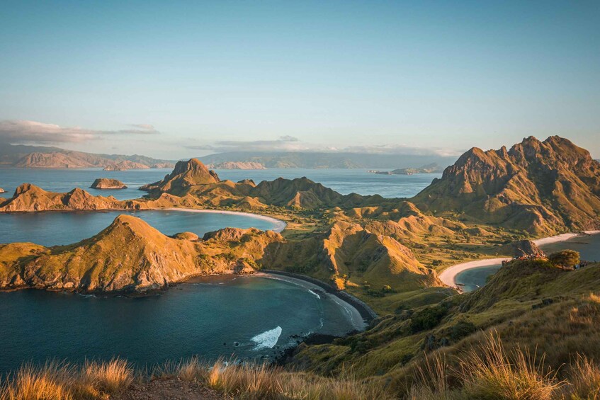 Komodo Islands Speedboat Day Trip with Entrance Ticket 1