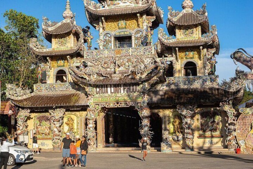 A traditional temple with ornate architecture and intricate decorations. 5