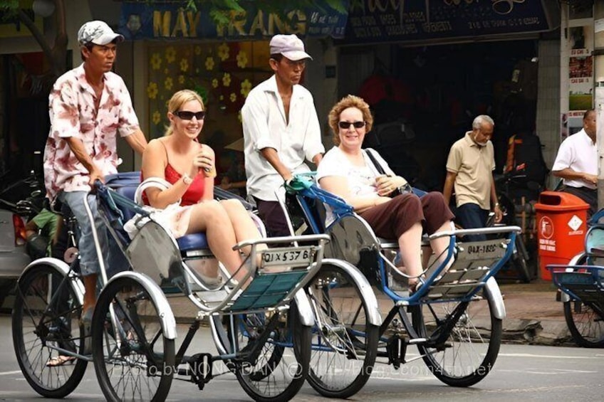 Hanoi Full Day Tour with Train Street Cyclo Water Puppet Show 1