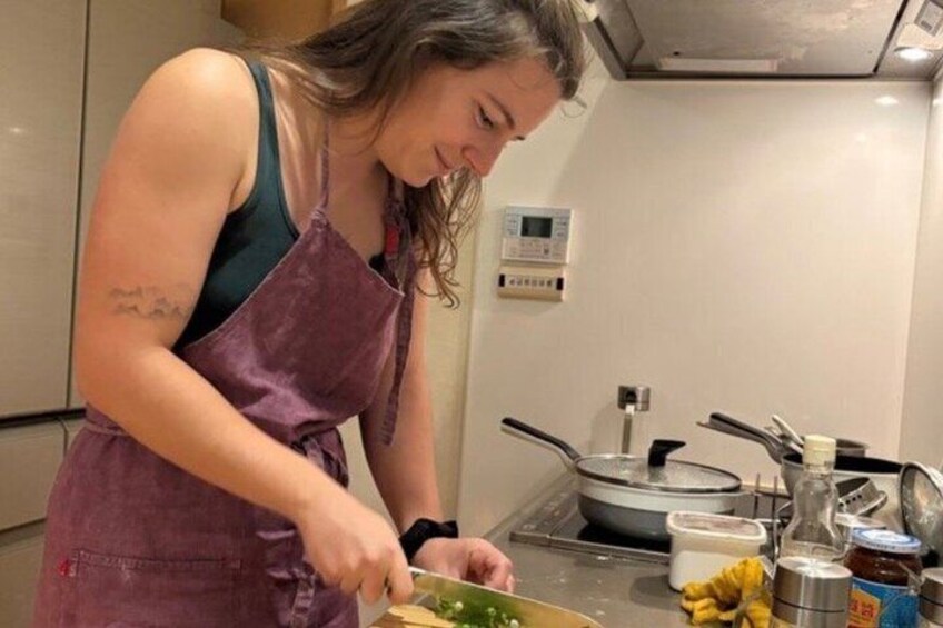 Osaka Handmade Ramen Gyoza Wagashi and Matcha Cooking Class 2