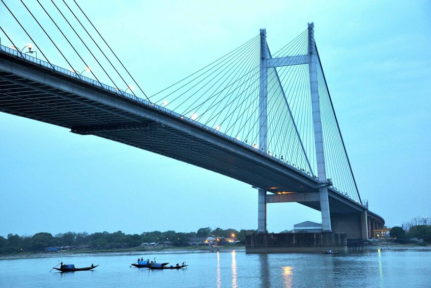 Picture 2 for Activity Kolkata: City Highlights Guided Day Tour With Hotel Pick-up 2