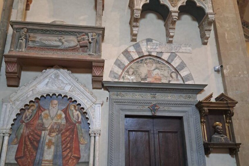 Florence: Santa Maria Novella Basilica & Perfume Tour 4