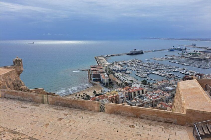 Guadalest and Altea Full Day Cruises from Alicante 5