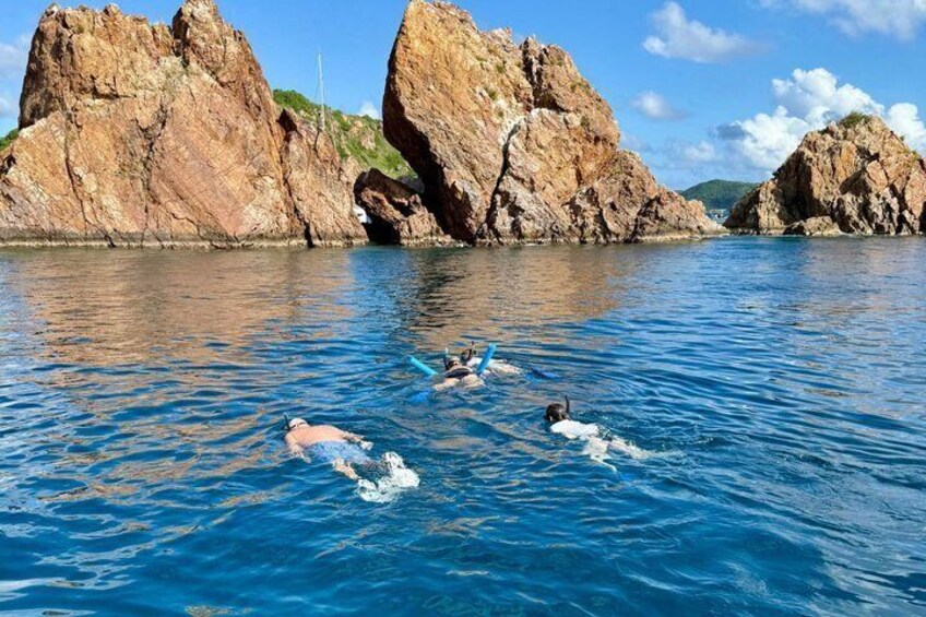 Snorkeling in the BVI Tortola 2