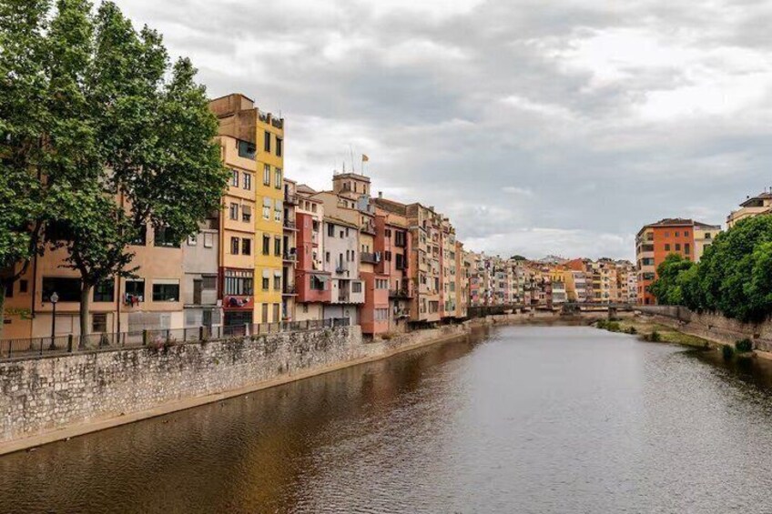 Girona Tour of Secrets Stories and the Arab Baths 4