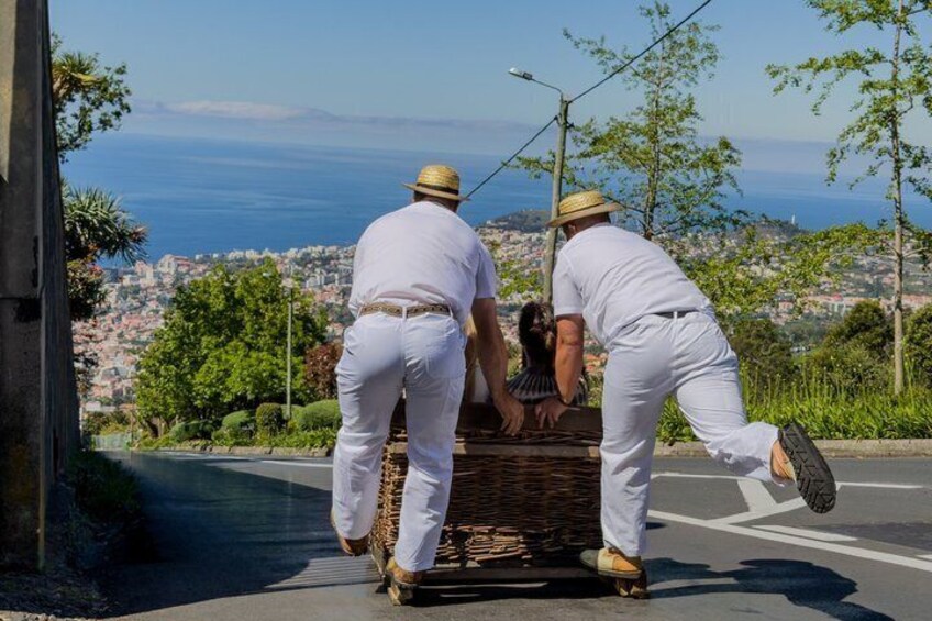 Madeira Monte Basket Sledges by Private Tuk-Tuk 1