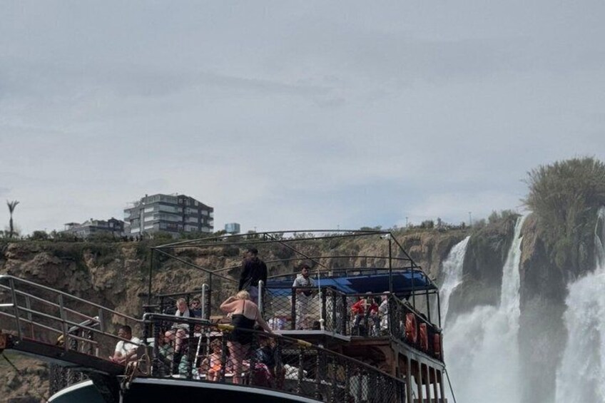 Antalya Waterfall Boat Tour with Lunch Transfer and Soft Drinks 4