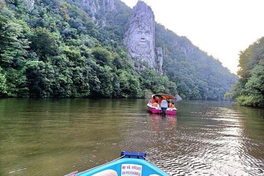 Danube Caulderons Boat Trip 1