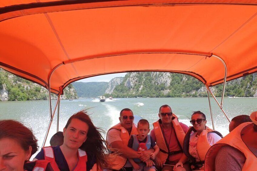 Danube Caulderons Boat Trip 3