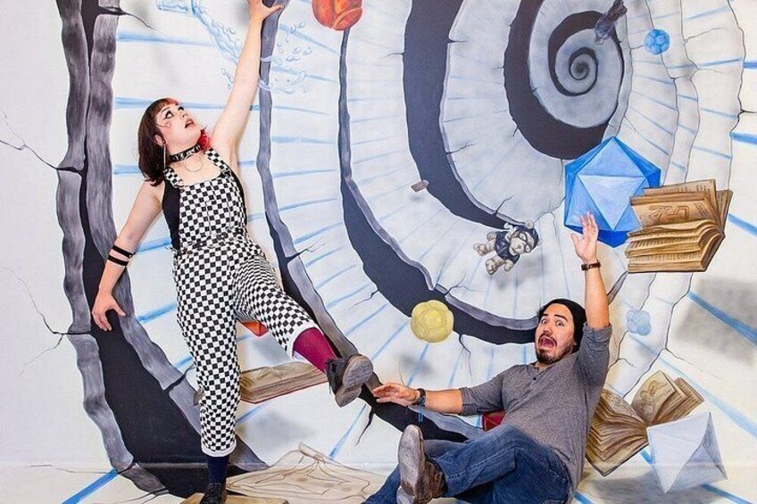 General Admission Ticket to the Museum of Illusions 4