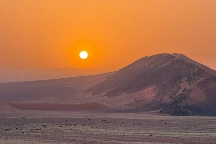 The Sahara Nobody Sees 2 Day Private 4x4 and Desert Riad 4