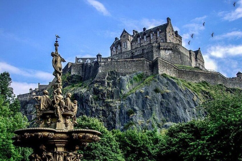 Edinburgh Castle, The Royal Mile & Medieval Rosslyn Chapel 2