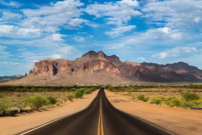 Private Apache Trail Scenic Adventure from Scottsdale 1