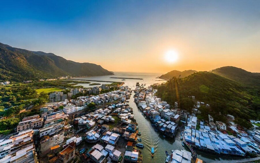 Picture 2 for Activity Hong Kong: Tai O Fishing Village Cruise & Stilt House Views 5