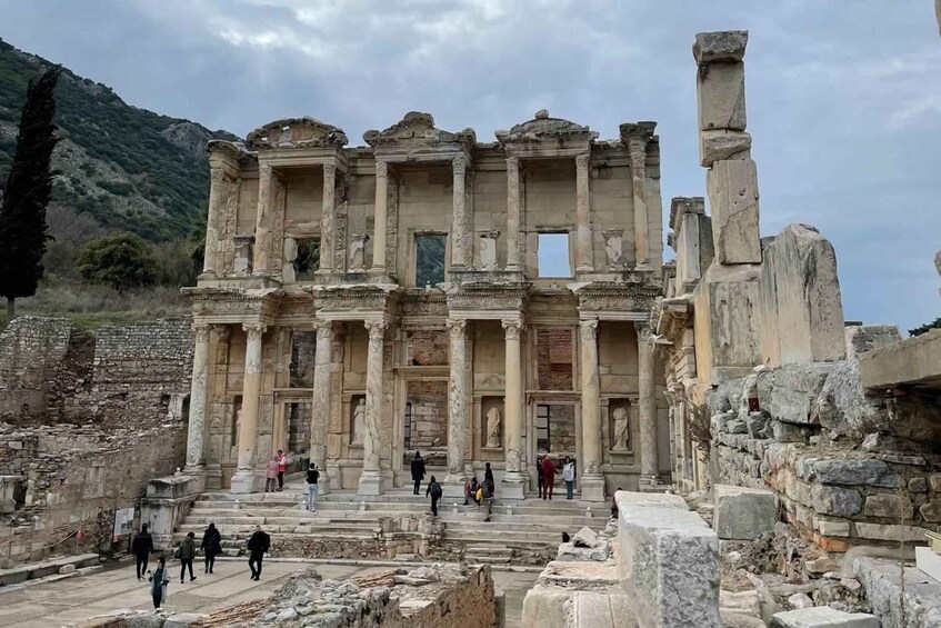 From Rome: Pompeii and Amalfi Coast Trip with Guide 1