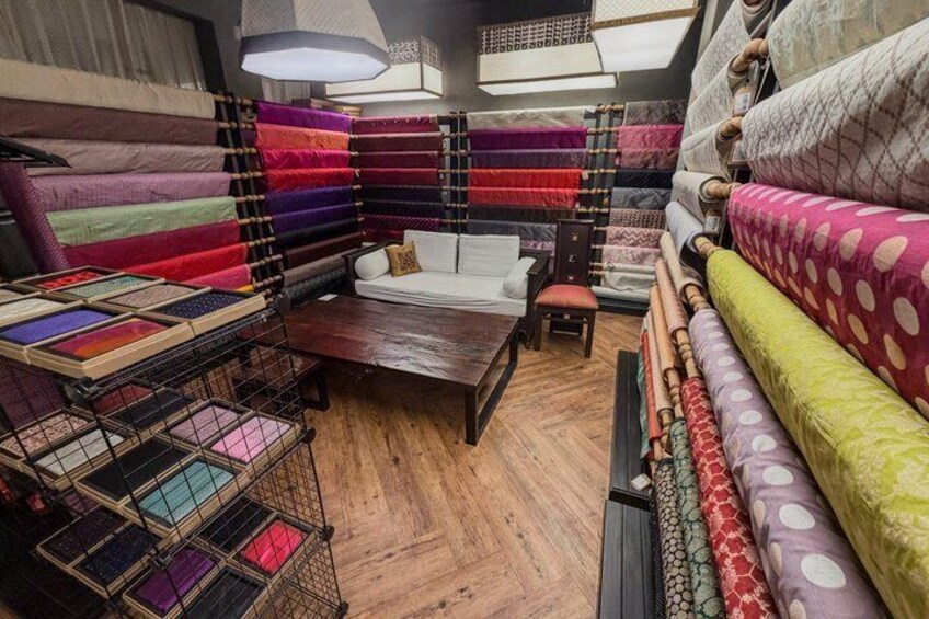 Behind the Looms Banarasi Weaving Experience at HolyWeaves 4